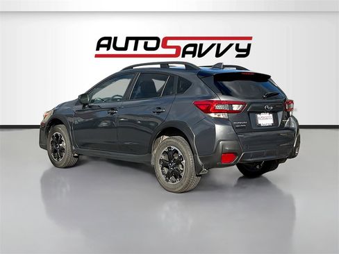 Used 2022 Subaru Crosstrek 2.0i Premium w/ Moonroof Package image 5