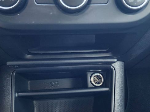Used 2015 Volkswagen Tiguan S FWD image 17