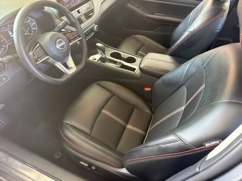 Used 2026 Nissan Altima 2.5 SR FWD image 2