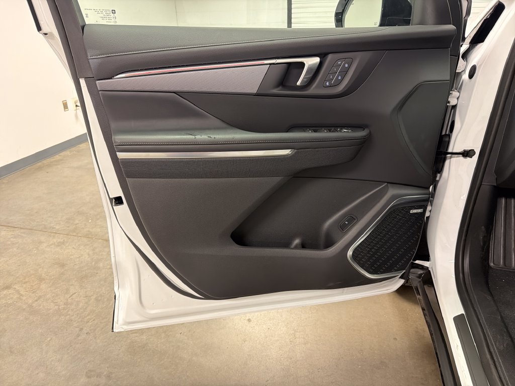 New 2026 Buick Enclave Sport Touring w/ Power Package FWD image 22