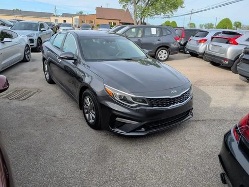 Used 2019 Kia Optima LX FWD image 2