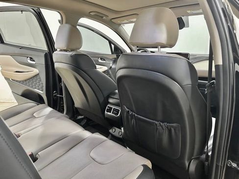 Used 2023 Hyundai Santa Fe SEL w/ Premium Package image 18