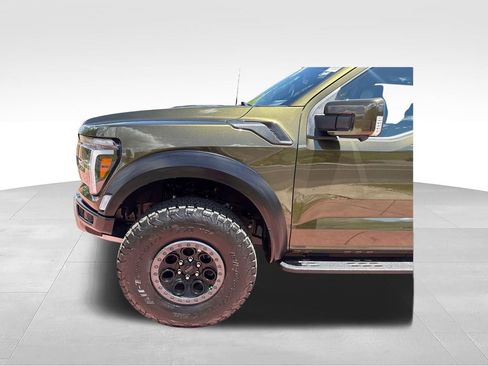 Used 2025 Ford F150 Raptor AWD/4WD image 34