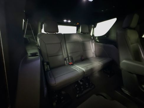 Used 2021 GMC Yukon Denali w/ Denali Premium Package AWD/4WD image 41