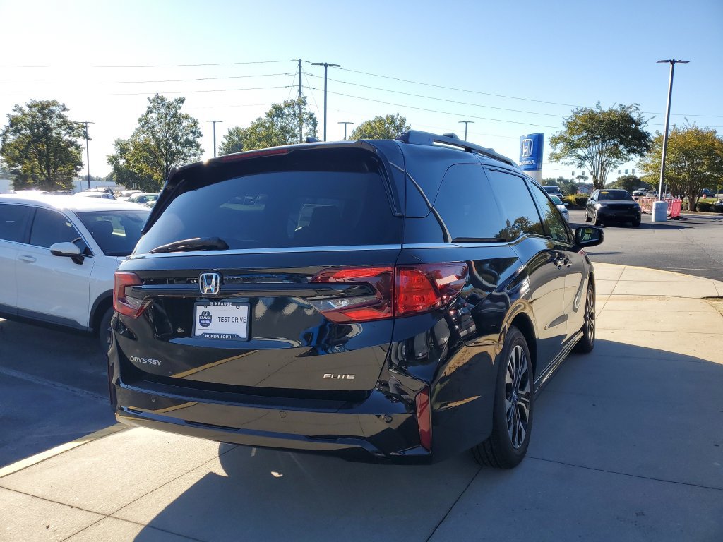 New 2027 Honda Odyssey Elite image 7