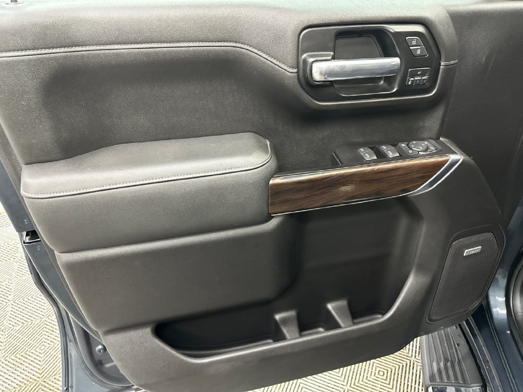 Used 2019 GMC Sierra 1500 SLT w/ SLT Premium Plus Package AWD/4WD image 11