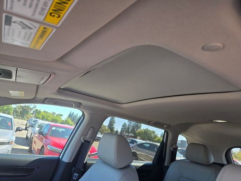 Used 2026 Honda CR-V EX-L image 8