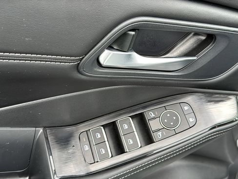 Certified 2024 Nissan Rogue SL AWD/4WD image 7