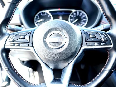 Used 2025 Nissan Sentra SR w/ Midnight Edition FWD image 15