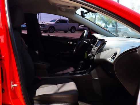 Used 2019 Chevrolet Cruze LS w/ LS Convenience Package FWD image 30