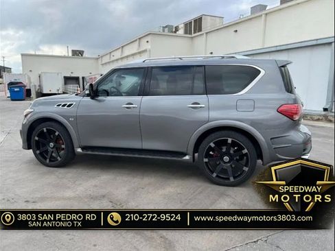 Used 2017 INFINITI QX80 2WD w/ Driver Assistance Package image 3