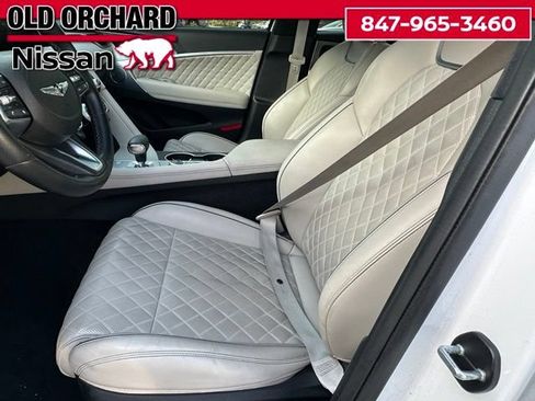 Used 2023 Genesis G70 3.3T w/ Sport Prestige Package AWD/4WD image 13