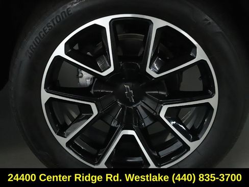 Used 2024 Chevrolet Suburban RST RWD image 10