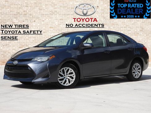 Used 2019 Toyota Corolla LE FWD image 2