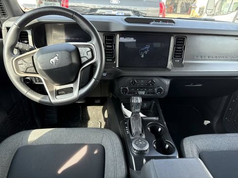 Used 2025 Ford Bronco Big Bend AWD/4WD image 17