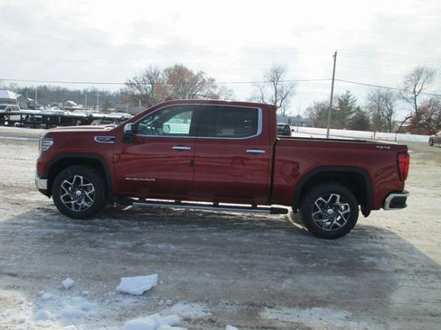 New 2026 GMC Sierra 1500 SLT w/ SLT Premium Package image 8
