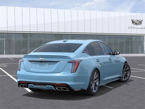 New 2026 Cadillac CT5 V image 4