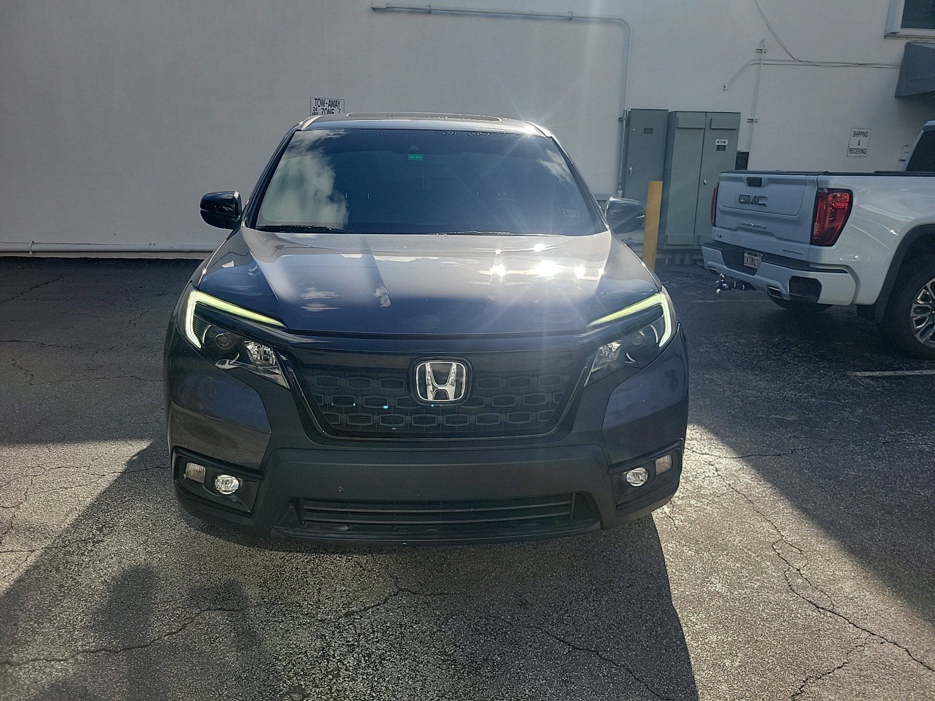 Used 2021 Honda Passport EX-L image 2