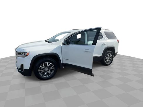 Certified 2022 GMC Acadia SLT FWD image 5