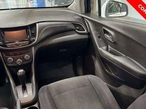 Used 2017 Chevrolet Trax LS w/ Fleet Convenience Package image 25