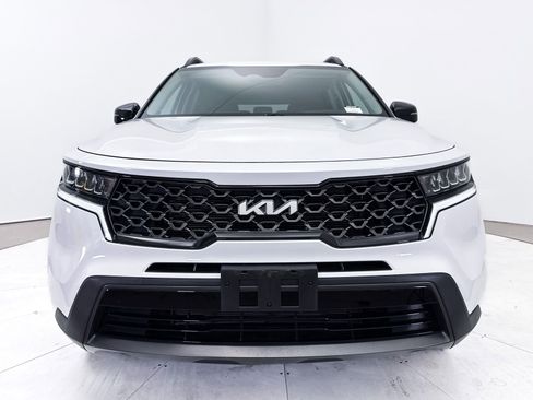 Used 2022 Kia Sorento S image 14