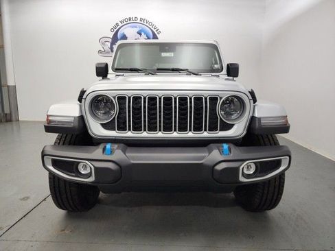 New 2024 Jeep Wrangler Unlimited Sahara AWD/4WD image 9