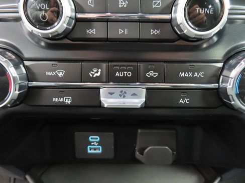 Used 2024 Ford F150 XLT w/ Tow/Haul Package image 63