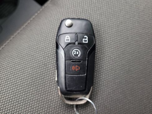 Used 2019 Ford F150 XLT w/ Equipment Group 302A Luxury AWD/4WD image 32