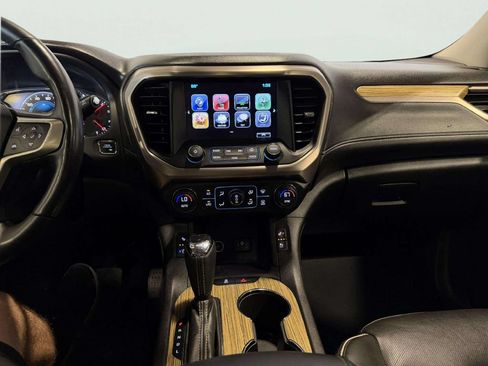 Used 2018 GMC Acadia Denali w/ Technology Package AWD/4WD image 32