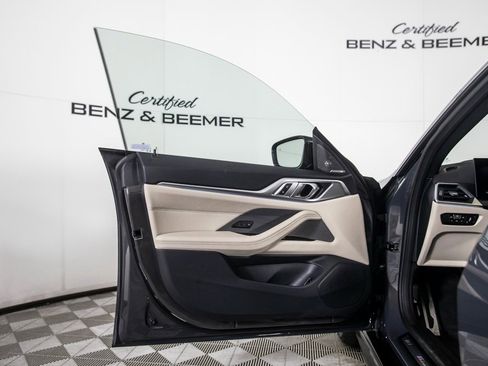 Used 2023 BMW i4 eDrive40 w/ M Sport Package image 18