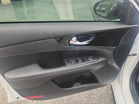 Certified 2023 Kia Forte GT w/ GT2 Package FWD image 11