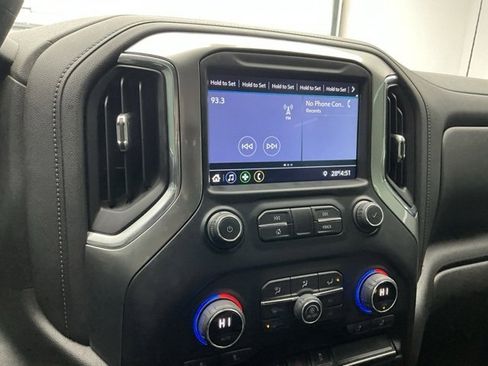 Used 2021 Chevrolet Silverado 1500 LT Trail Boss image 8