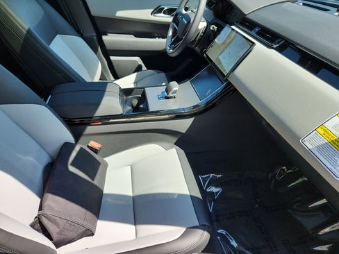 New 2026 Land Rover Range Rover Velar S image 3