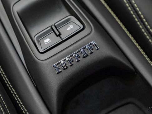 Used 2022 Ferrari F8 Tributo image 89