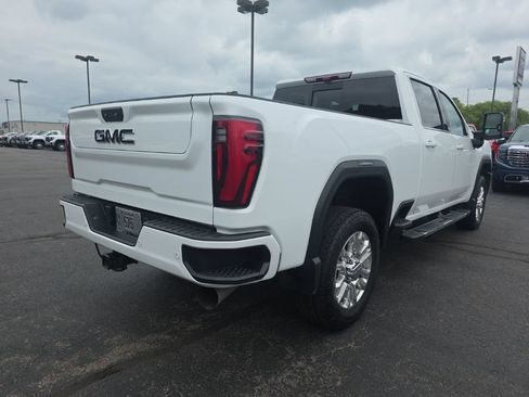 Used 2024 GMC Sierra 3500 Denali w/ Denali Reserve Package AWD/4WD image 17