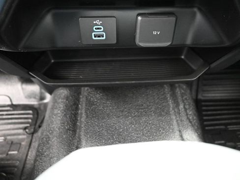 New 2025 Ford F250 XL image 19