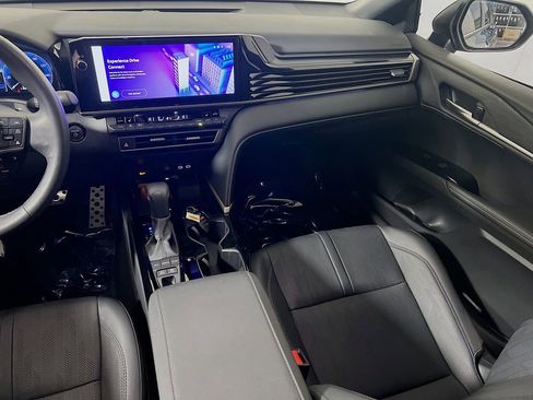 Certified 2025 Toyota Camry XSE AWD/4WD image 21