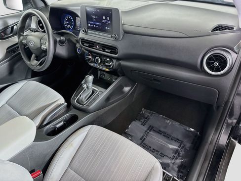 Used 2022 Hyundai Kona SEL FWD image 30
