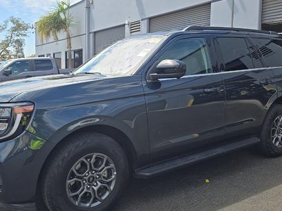 Used 2025 Ford Expedition Active