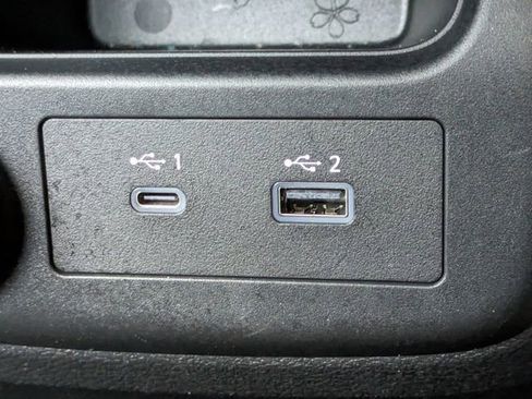 Used 2023 Nissan Ariya image 27