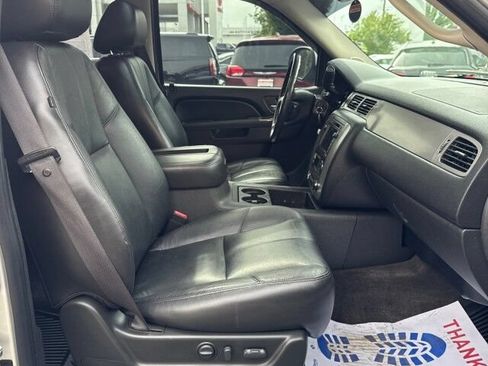 Used 2010 Chevrolet Tahoe LT AWD/4WD image 18