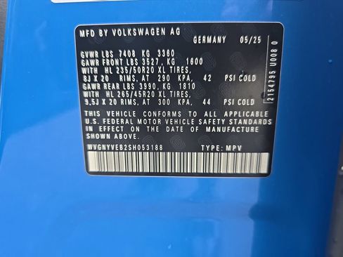 New 2025 Volkswagen ID. Buzz Pro S Plus image 21