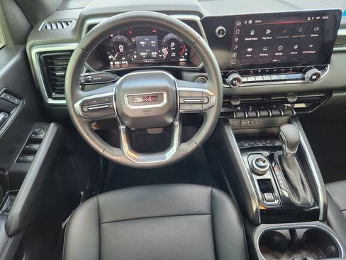 Certified 2025 GMC Canyon Elevation w/ Convenience Package image 19