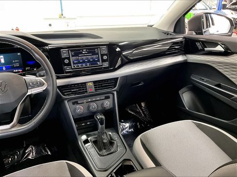 Used 2022 Volkswagen Taos S w/ IQ Drive S Package image 9