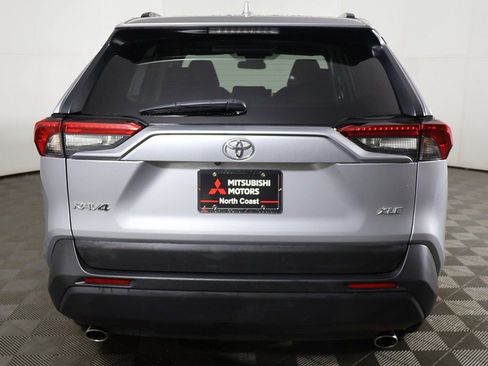 Used 2025 Toyota RAV4 XLE FWD image 10