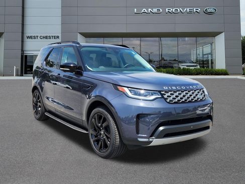Used 2025 Land Rover Discovery S AWD/4WD image 2