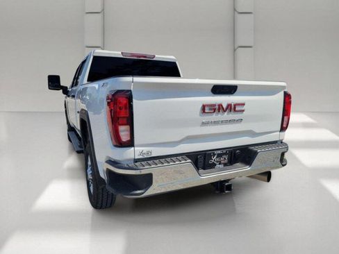 Used 2025 GMC Sierra 2500 Pro w/ Convenience Package AWD/4WD image 8