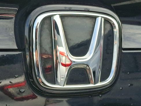 Used 2020 Honda Civic Sport image 8