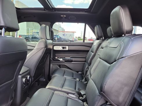 Certified 2022 Ford Explorer ST w/ Equipment Group 401A AWD/4WD image 14