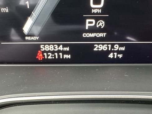 Used 2023 Audi SQ5 Premium Plus w/ Premium Plus Package image 23